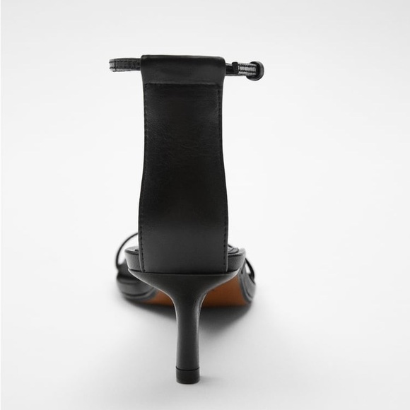 ❌SOLD❌NEW ZARA MINIMALIST HEELED LEATHER SANDALS SIZE 10(41) - Picture 5 of 11